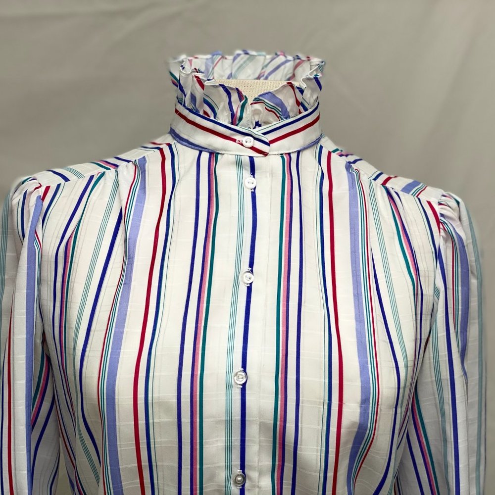SOLD Vintage Ruffle Neck Collared Blouse - Picture 4 of 11